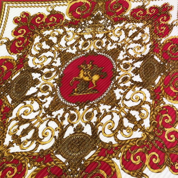 HERMES CARRE LES TUILERIES Tuileries Garden Women's Scarf Red [Used AB/Slightly used] 20404005