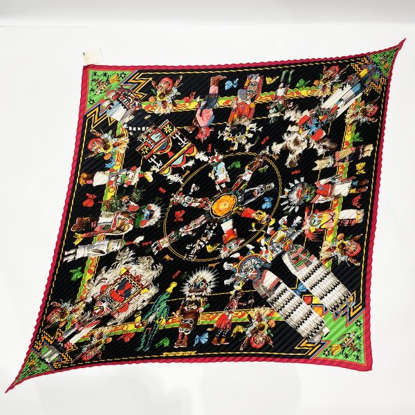 HERMES Pleated Carre Kachinas Kachinas Ethnic Women's Scarf Black [Used A/Good Condition] 20412705