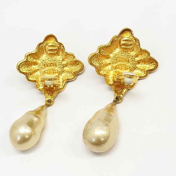CHANEL Sunframe Coco Mark Diamond Swing Vintage Earrings GP/Fake Pearl Women's [Used B] 20231102