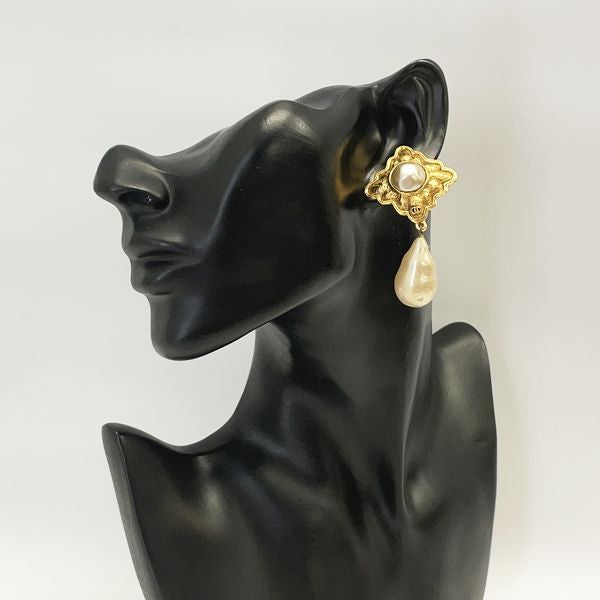 CHANEL Sunframe Coco Mark Diamond Swing Vintage Earrings GP/Fake Pearl Women's [Used B] 20231102