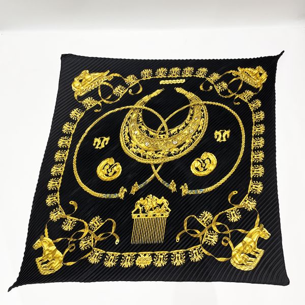 HERMES LES CAVALIERS D'OR Golden Knight Women's Scarf Black [Used AB/Slightly Used] 20414452