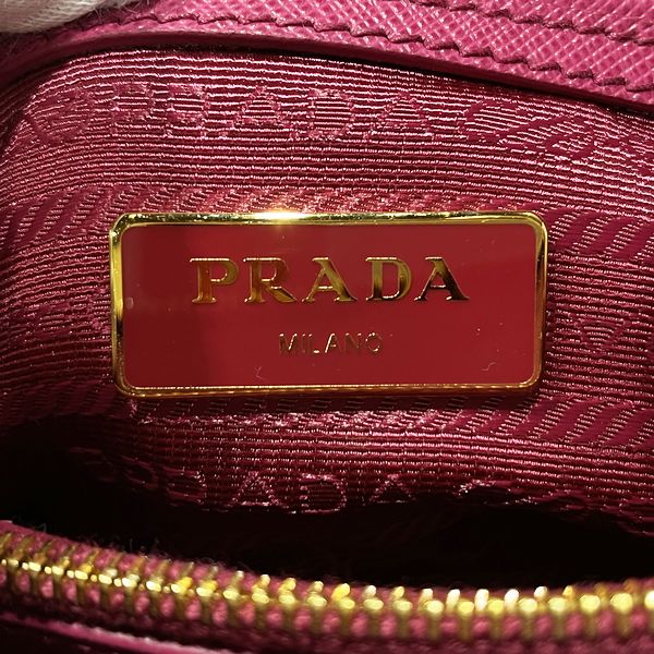 Used AB Slightly used PRADA Saffiano Lux 2WAY Women s Handbag