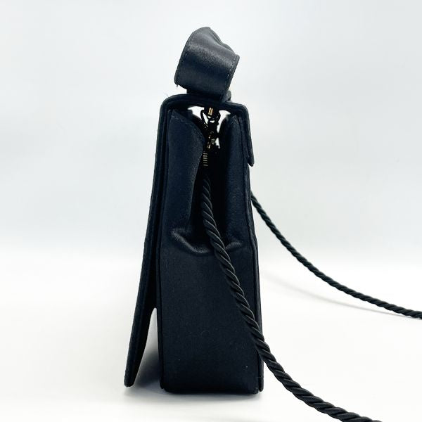 FENDI 复古稀有彩石金属配件绳编织女式单肩包黑色 [二手 B/标准] 20420203
