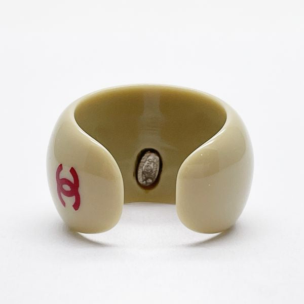 CHANEL Vintage COCO Coco Mark 01P Plastic Women's Ring No. 15 Beige x Red [Used AB/Slightly Used] 20421582
