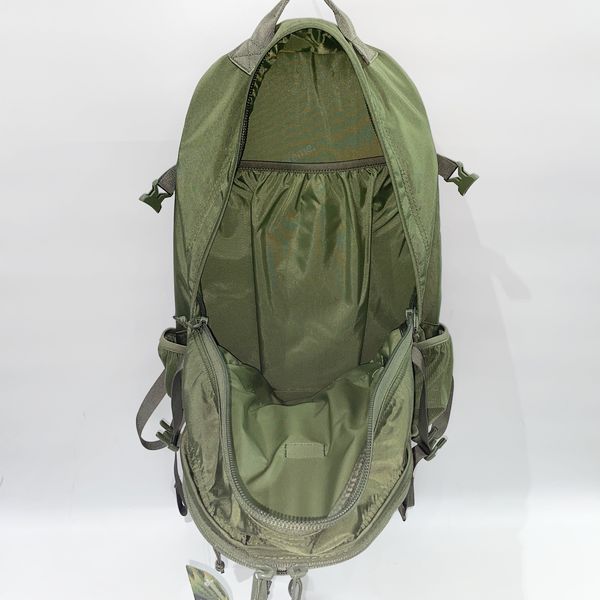 中古A/美品】Supreme シュプリーム Supreme 22aw Backpack green ユニセックス リュック・デイパック20423635