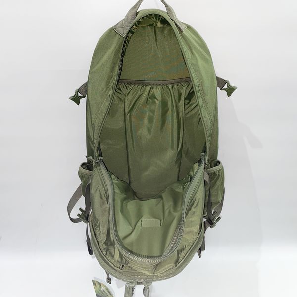 中古A/美品】Supreme シュプリーム Supreme 22aw Backpack green ユニ