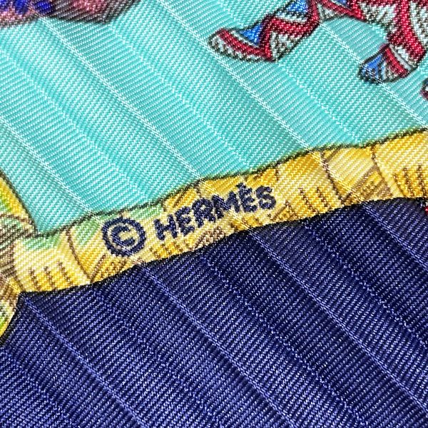【中古AB/使用感小】HERMES エルメス プリーツカレ カレプリセ GRANDS FONDS 深海魚 レディース スカーフ ネイビー×ブルー  
 20423649
