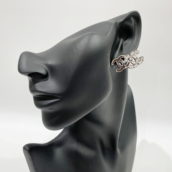 Used AB/Slightly used] CHANEL Cocomark Asymmetric B22P Metal Rhinestone  Women's Earrings Silver 20428568