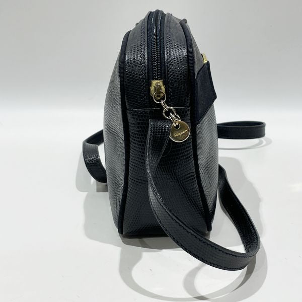 Salvatore Ferragamo Vintage Rose Embossed Crossbody Ladies Shoulder Bag Navy [Used B/Standard] 20431169