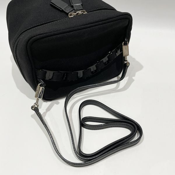 Salvatore Ferragamo Vara Ribbon 2WAY Vanity Mini Women's Handbag Black [Used B/Standard] 20432860