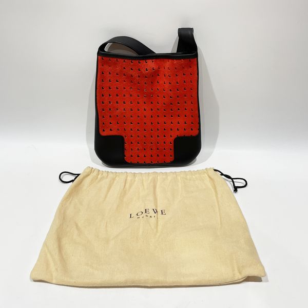 LOEWE Vintage Anagram Punching Bicolor Shoulder Bag Women's Shoulder Bag Black x Red [Used AB/Slightly Used] 20433263