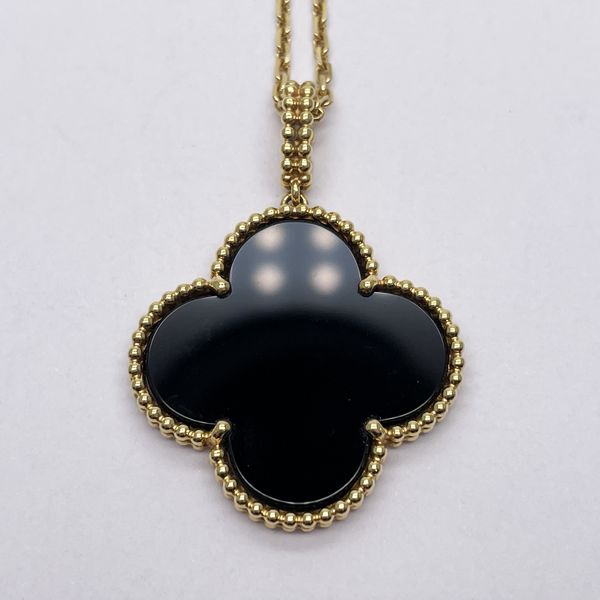 Van Cleef &amp; Arpels Magic Alhambra Onyx K18YG Women's Necklace [Used A/Good Condition] 20434330