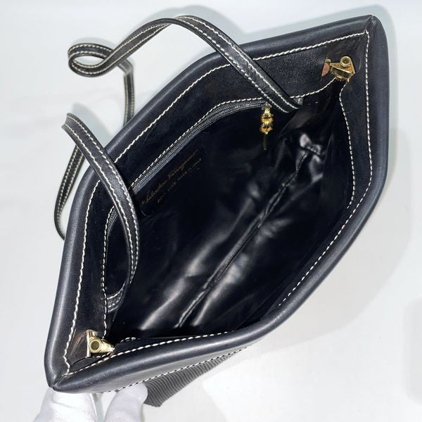 Salvatore Ferragamo Logo Striped Crossbody Vintage Shoulder Bag Leather Women's [Used AB] 20231008