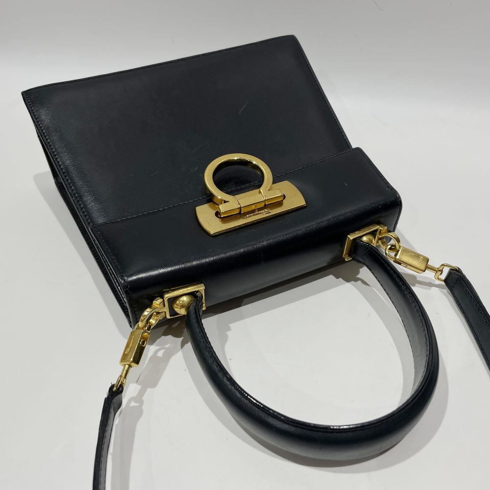 中古B/標準】Salvatore Ferragamo サルヴァトーレフェラガモ ガンチーニ ヴィンテージ 2WAY トップハンドル レディース  ハンドバッグ AQ-212193 ネイビー20454927